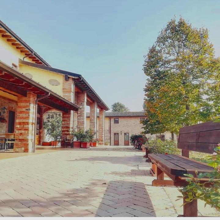 Agriturismo Ama Vigolzone Ngoại thất bức ảnh